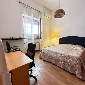 https://1-bis-flat.it-romehotels.com